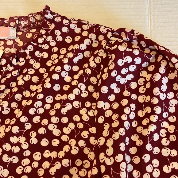 C+D+M Collection Cherry Print Flowy Blouse Balloon Sleeves Ruffle Split Neck - Picture 16 of 16